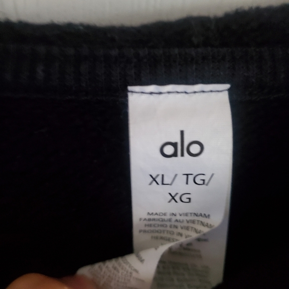 Alo Accolade In Black, Loose Fit, Size XL - Picture 4 of 6